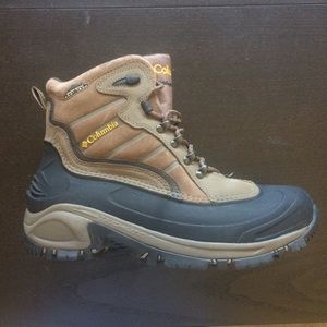 Columbia hiking boots, men’s